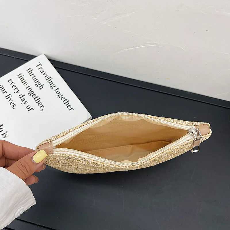 Women Clutch Bag Handmade Backpack Fashion Ladies Wristlet Girl Phone Solid Straw Woven Coin Purse Beach Wallet Fresh SweetXJ240729