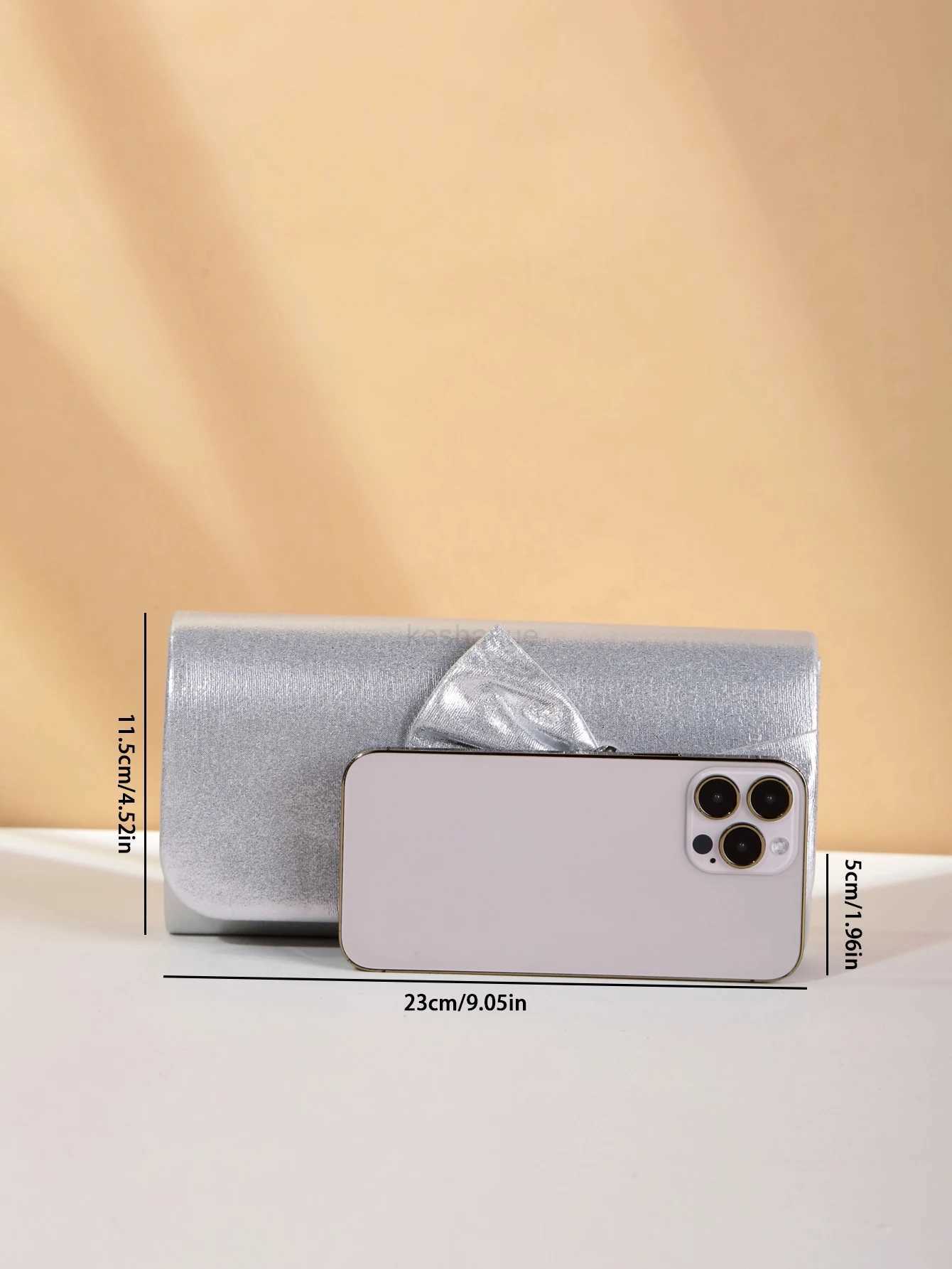 1 Mini Bow Embellished Womens Evening Bag Magnetic Closure and Chain Evening BagSuitable for womens birthday partiesXJ240729