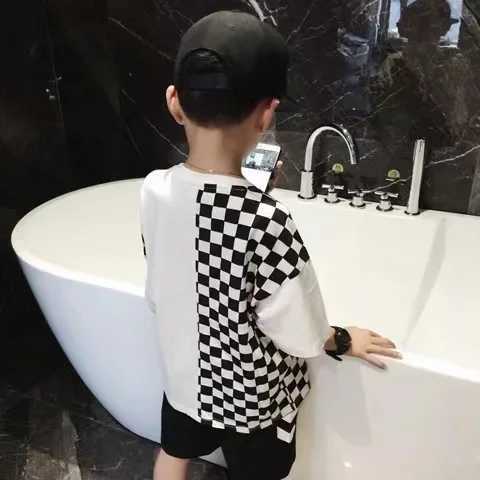T-shirts Boys Summer Children cotton T-shirt 2024 New Black White Chessboard grid Korean Short sleeve fashion Loose Hip Hop t-shirtL24729