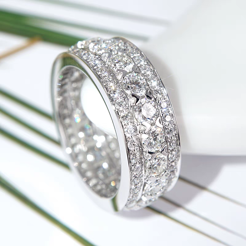2024 Top Sell Sparkling Luxury Jewelry 925 Sterling Silver Pave White Topaz CZ Diamond Eternity Lady Fashion Women Wedding Band Ring For Lovers' 