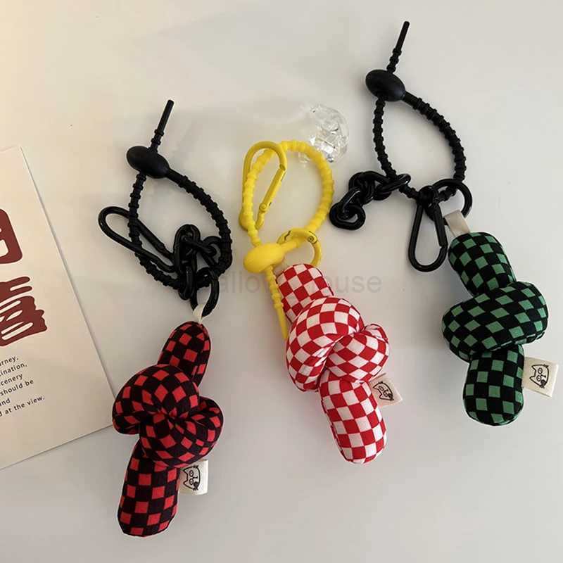 Grid Solid Key Hook Key Keychain Chain Twist Knot Mobile Phone Pendant Female Creative Lattice Bag Cloth Schoolbag AccessoriesL240729