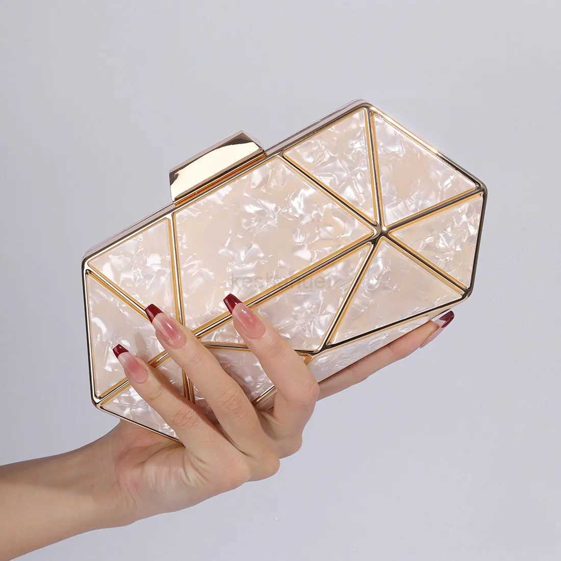 New Acrylic Metal Diamond Evening Bag For Wedding Chain Shoulder Crossbody Wallet Bag Luxury Handbag Clutch Party BagsXJ240729