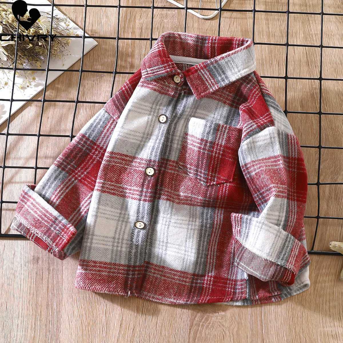 Boys classic checkered striped shirt jacket new 2024 spring/summer retro childrens long sleeved lapel casual shirt top childrens clothingW240729
