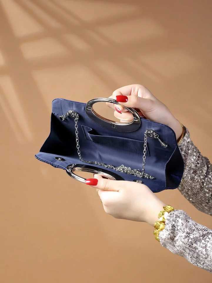 Womens Sparkling Glitter Crystal Evening Bag Handbag And Crossbody Bag With Simple And Elegant Design Suitable For WeddingXJ240729