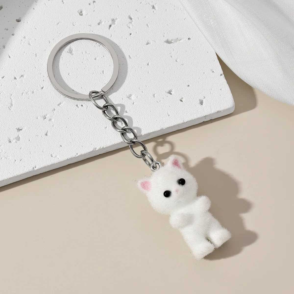 1PCS 3D Cartoon Flocking Cat Keychain Kawaii Cat Key Ring Animal Key Chains Souvenir Gifts For Women Men Car Keys DIY JewelryL240729
