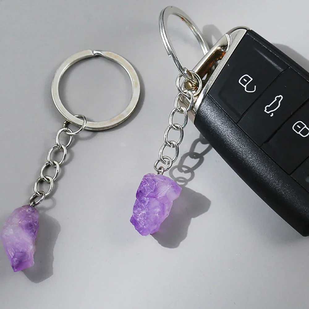 Natural Amethyst Flower Keychains Crystal Healing Stone Keychain Irregular Rough Quartz Reiki Healing Gemstone Dangle PendantL240729