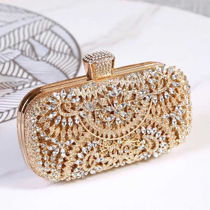 Women Diamond Evening Bag Mini Hollow Out Dinner Purse Ladies Glitter Crystal Shiny Dress Clutch Bridal Wedding Banquet HandbagXJ240729