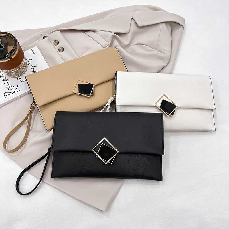 Clutch Evening Bag Female 2023 New Fashion Envelope Mobile Phone Bags Large Capacity Chains Handbags Pu Underarm CrossbodyXJ240729