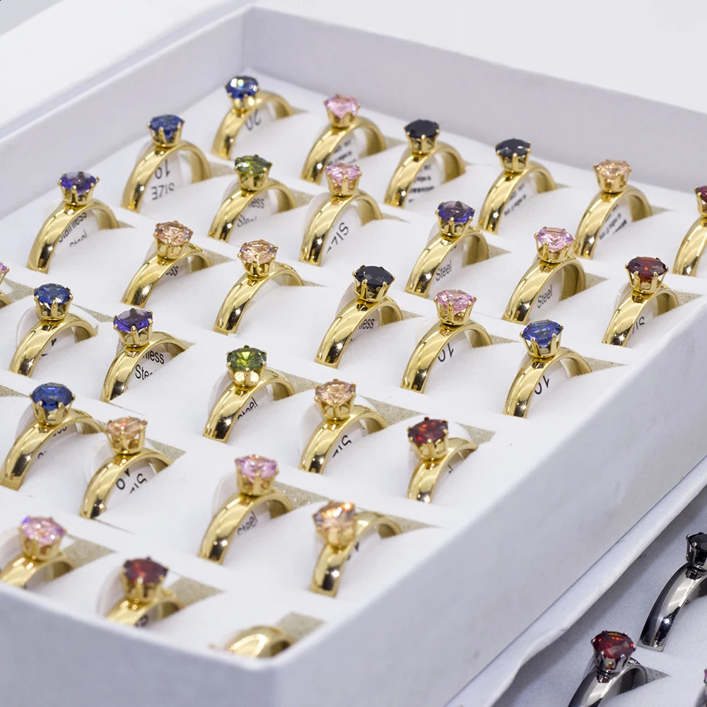 36 piecesbatch of fashionable colored crystal stainless steel rings suitable for mixed color wedding engagement jewelry women with box 240723