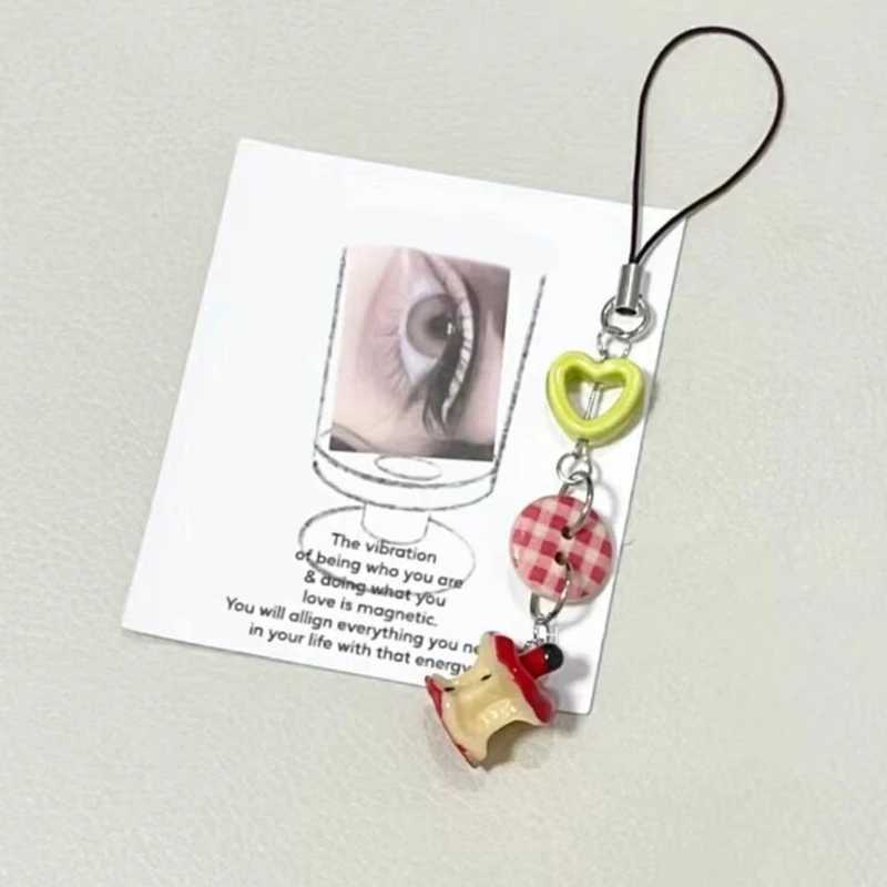 Fashion Fruit Keyring Keychain Button Hollow Heart Keyring Apples Keyring ButtonJewelry BackpackL240729