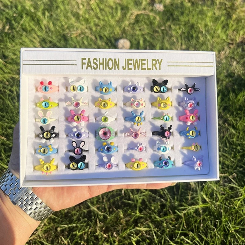 36 pieces of female monster rings big eyed open couple punk jewelry airdrop 240723