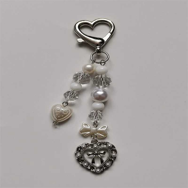 White pearl bow heart keychain handmade love keychain Lace Heart freshwater pearl crystal y2k coquette Aesthetic keychainL240729