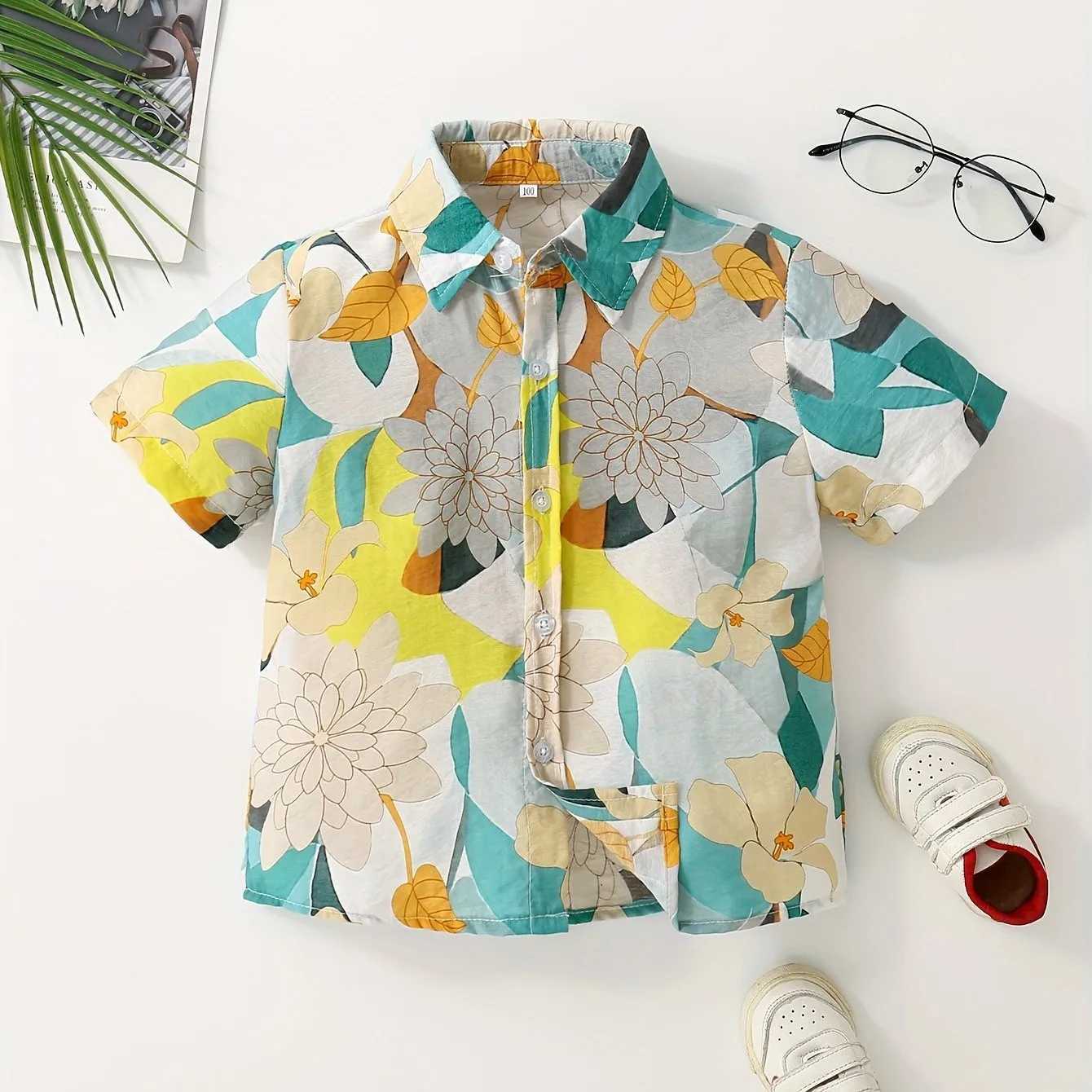 Childrens clothing cartoon pattern cute shirt boys short sleeved casual fashion front button comfortable summer topW240729