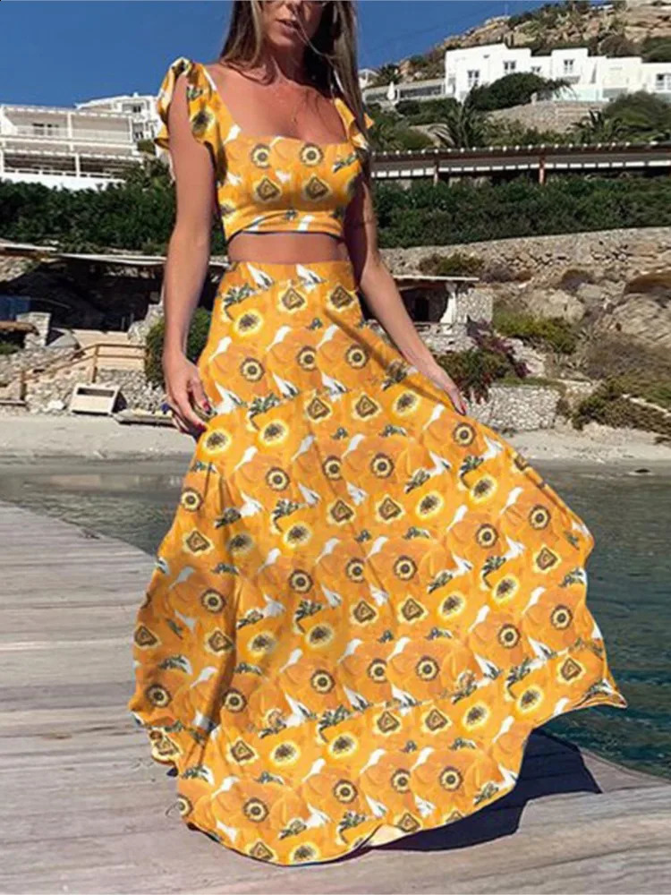 Bohemian Style Print Skirt Two Piece Set Women Sexy Cropped Top High Waist Aline Skirts 2 Sets Casual Vacation Lady Suits 240729