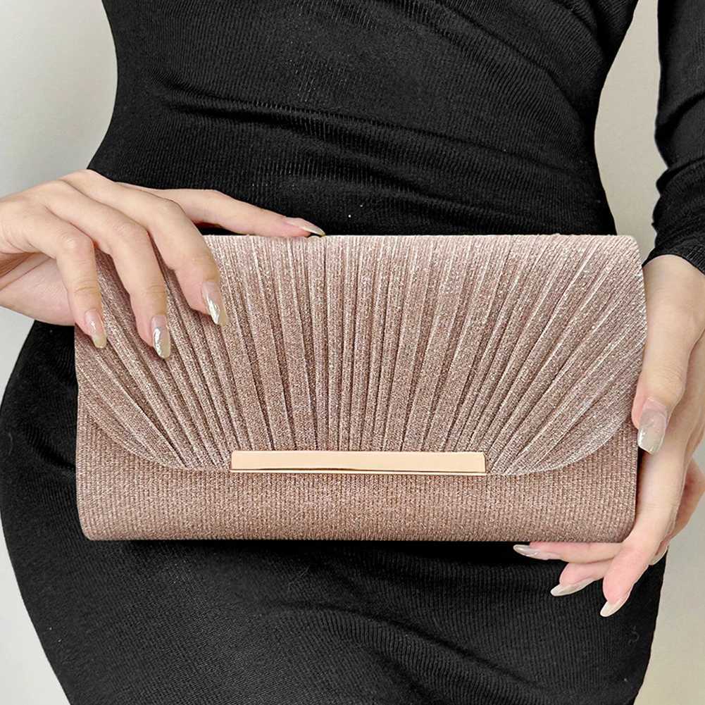 Elegant Shiny Clutch Bag for Women Shoulder Bag Chain Crossbody Bag Chic Handbag Purse Fashion Evening Clutch Party Wedding BagXJ240729