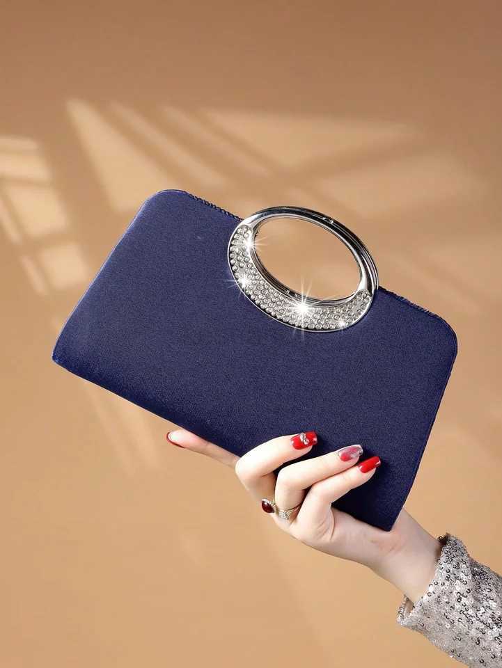 Womens Sparkling Glitter Crystal Evening Bag Handbag And Crossbody Bag With Simple And Elegant Design Suitable For WeddingXJ240729