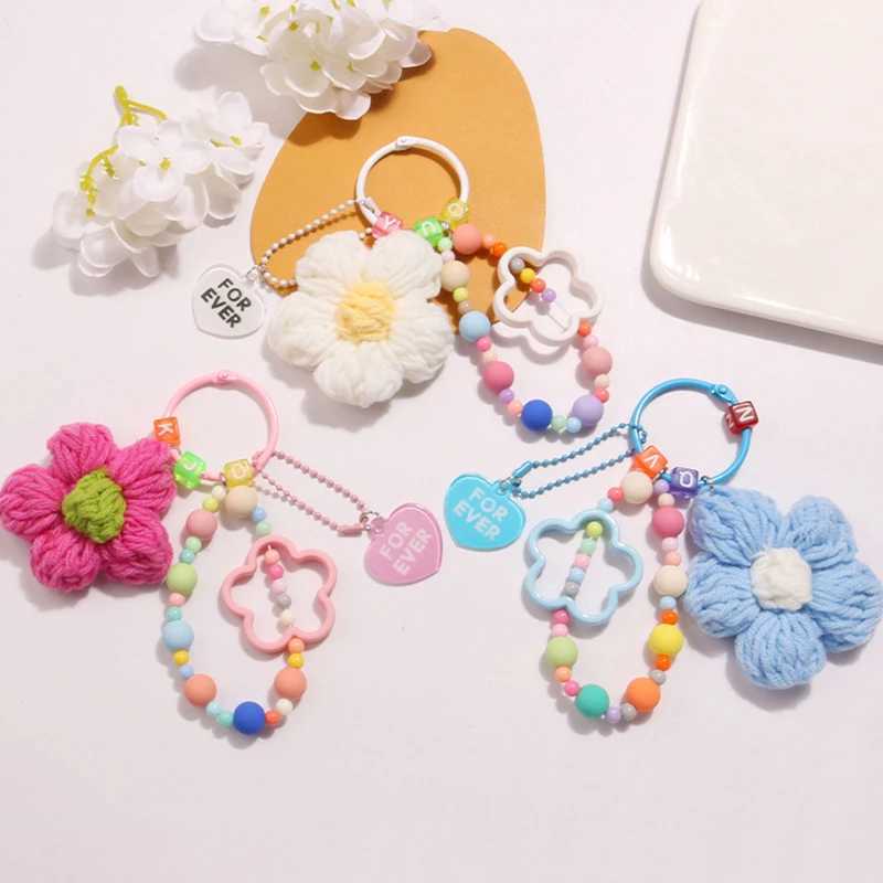 Cartoon Wool Knitted Flowers Key Chains Beaded Wristlet Lanyard Bracelet Keyring For Women Girl Bag Pendant Charms Keychain GiftL240729