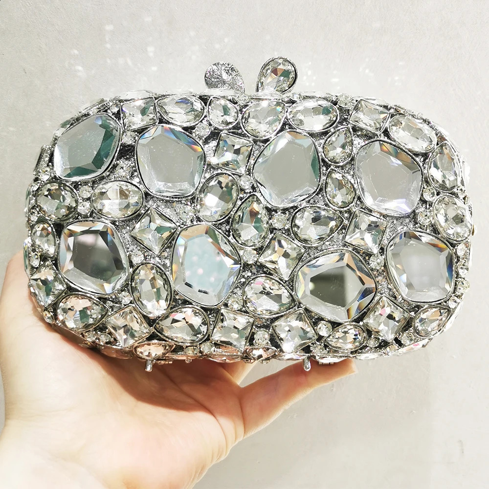 WHTUOHENLarge Sier Stones Wedding Dress Purses Women Bridal Crystal Handbags Rhie Party Prom Evening Clutches Minaudiere 240729 fdc8