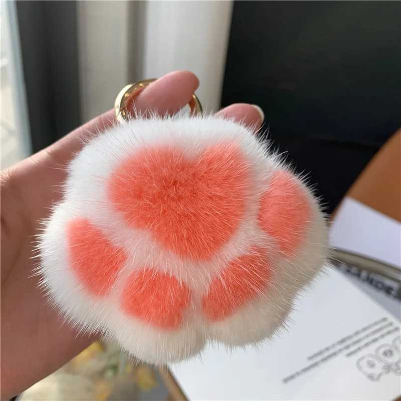 Pendant Keyrings Gift Plush Cute Cat Claw Real Mink Fur Keychain Women Bag Ornaments Small Paw Toy Soft Pom Ball Car KeyL240729