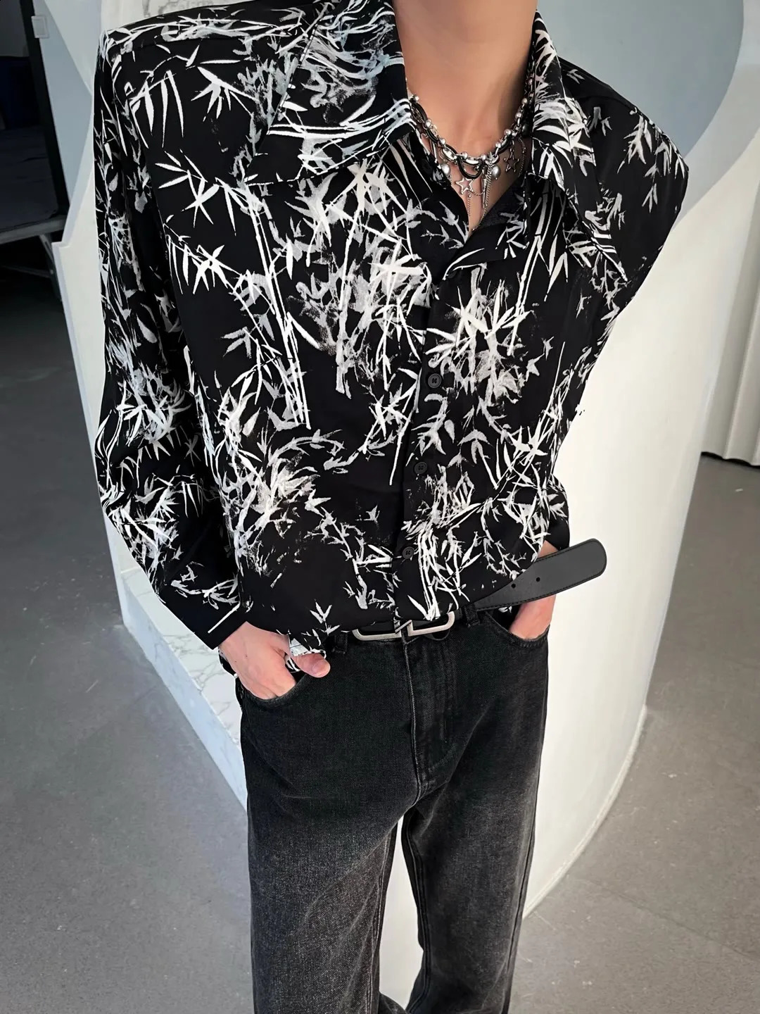 Mens Chinese Style Shirts Abstraction Cool Long Sleeved Summer Trendy Handsome Loose Fitting Ice Silk Flower Tops 240816