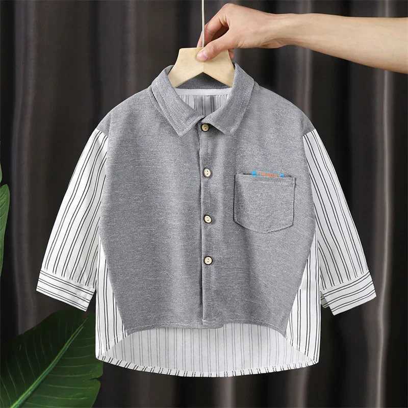 Boys and Childrens Long sleeved Shirt 2024 Spring/Summer New Childrens Jacket Fashion Simple Solid Color Striped Baby ShirtW240729