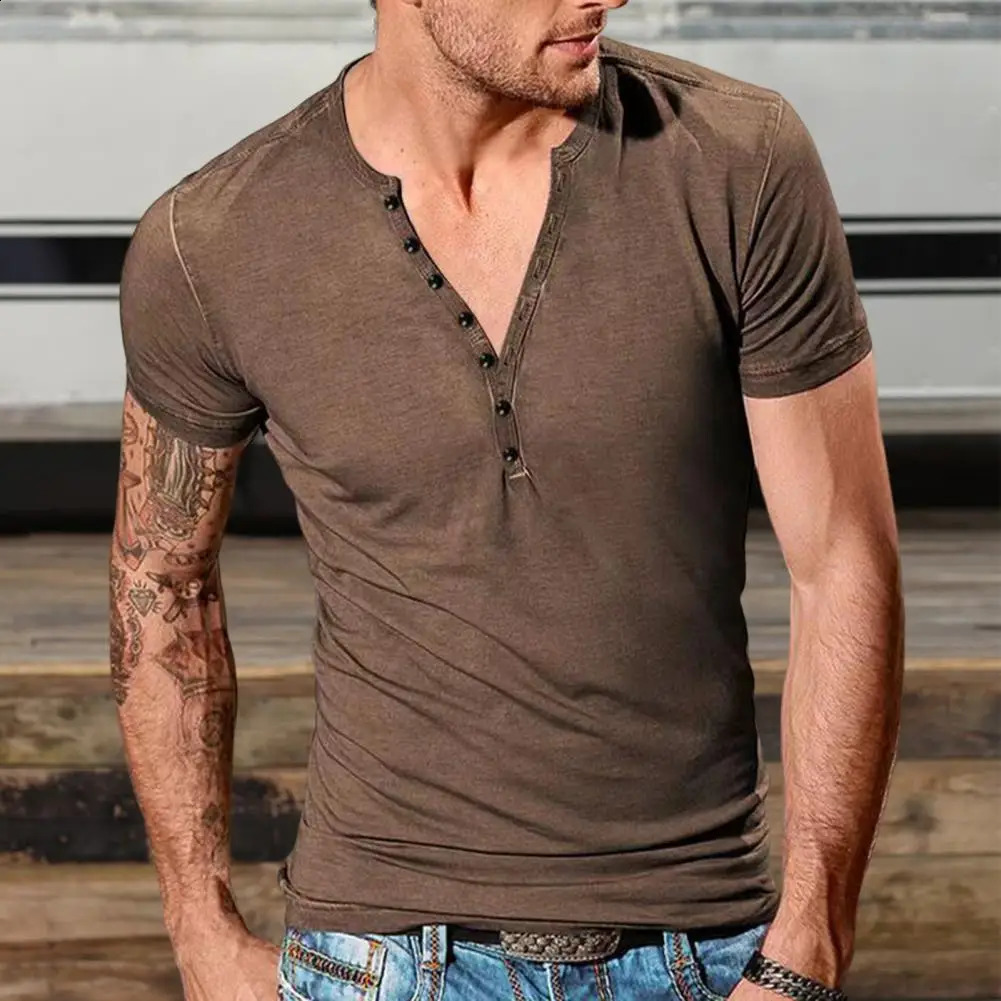 V-neck short-sleeved men's T-shirt button half open thin summer T-shirt solid color elastic men's blazer street casual wear240730