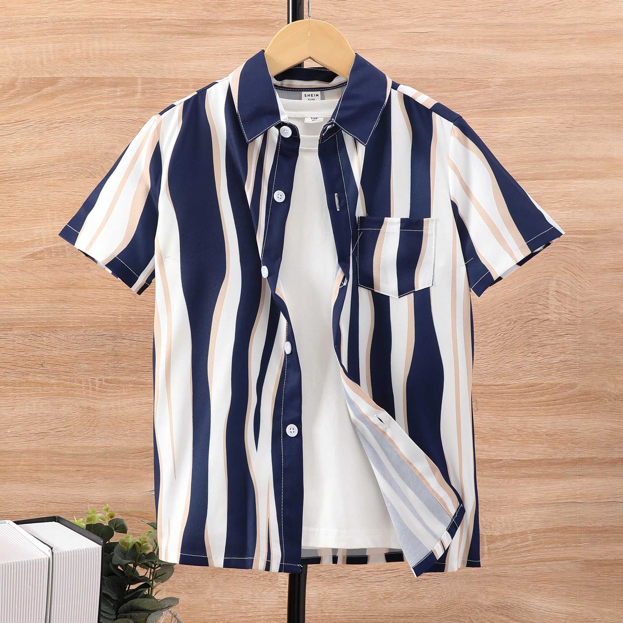 Summer boys new childrens clothing short sleeeved lapel striped shirt casual minimalist top 8 9 10 11 12 13 14 yearsW240729