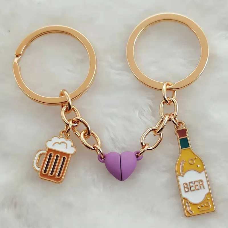 Enamel Keychain Beer Mug Magnetic Button Keychain Ladies Men Bar Bag Accessories Car Keychain Couple Gift JewelryL240729