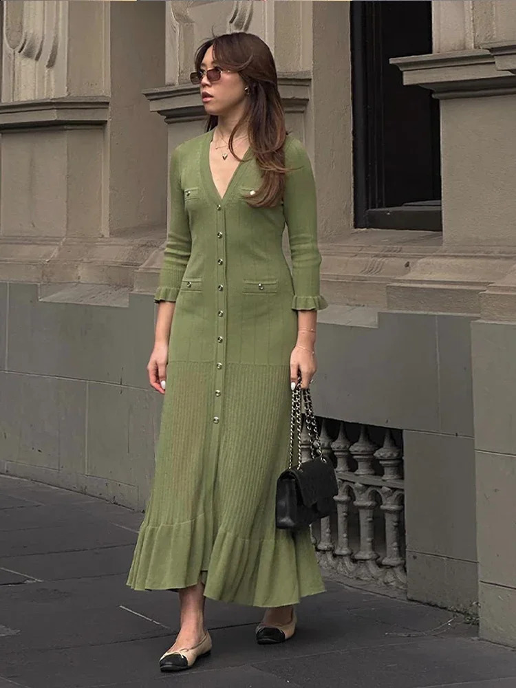 Elegant Metal Single Breasted Knitted Dress Women V-neck Ruffles Long Sleeves Slim Dresses 2024 Fashion Office Lady Vestidos 240729