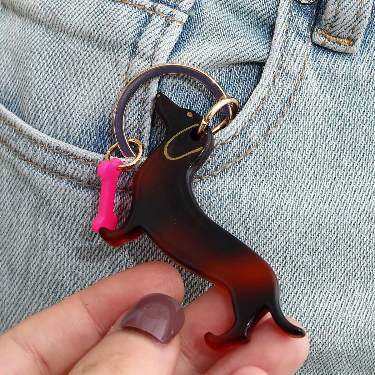 1PC Personalized Black Dog KeychainL240729