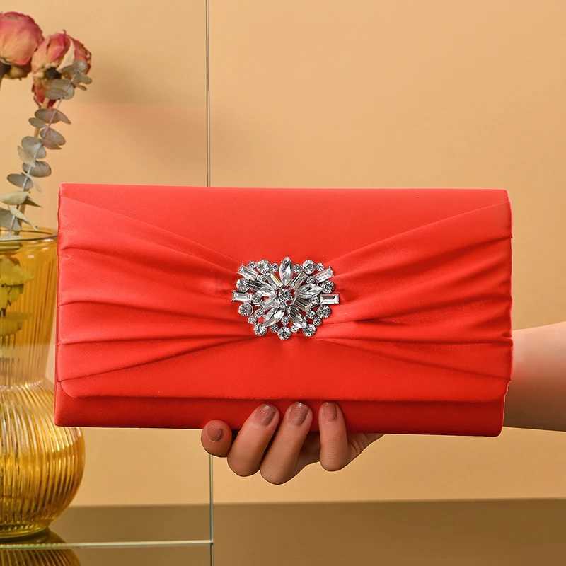 Classical Satin Elegant wedding Evening Bag Luxury Bridal Clutch bag Elegant Ladies Rhinestone Buckle Envelop Bag For WomenXJ240729