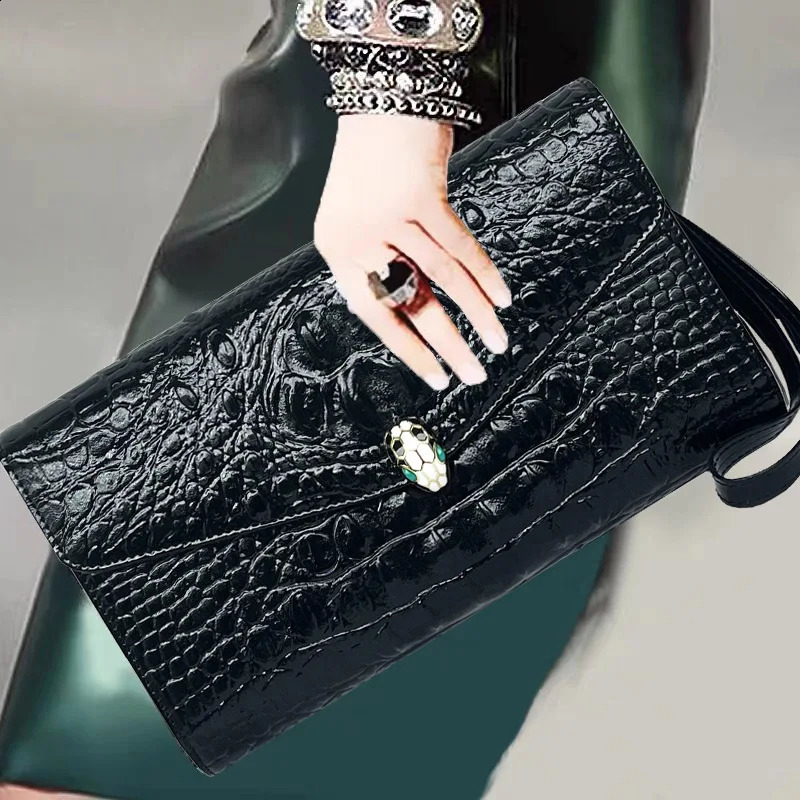 Fashion Large Capacity Clutches Women Pattern Shoulder Bag Snakehead Decor Clutch Bags Lady Envelope Handbags 240729
