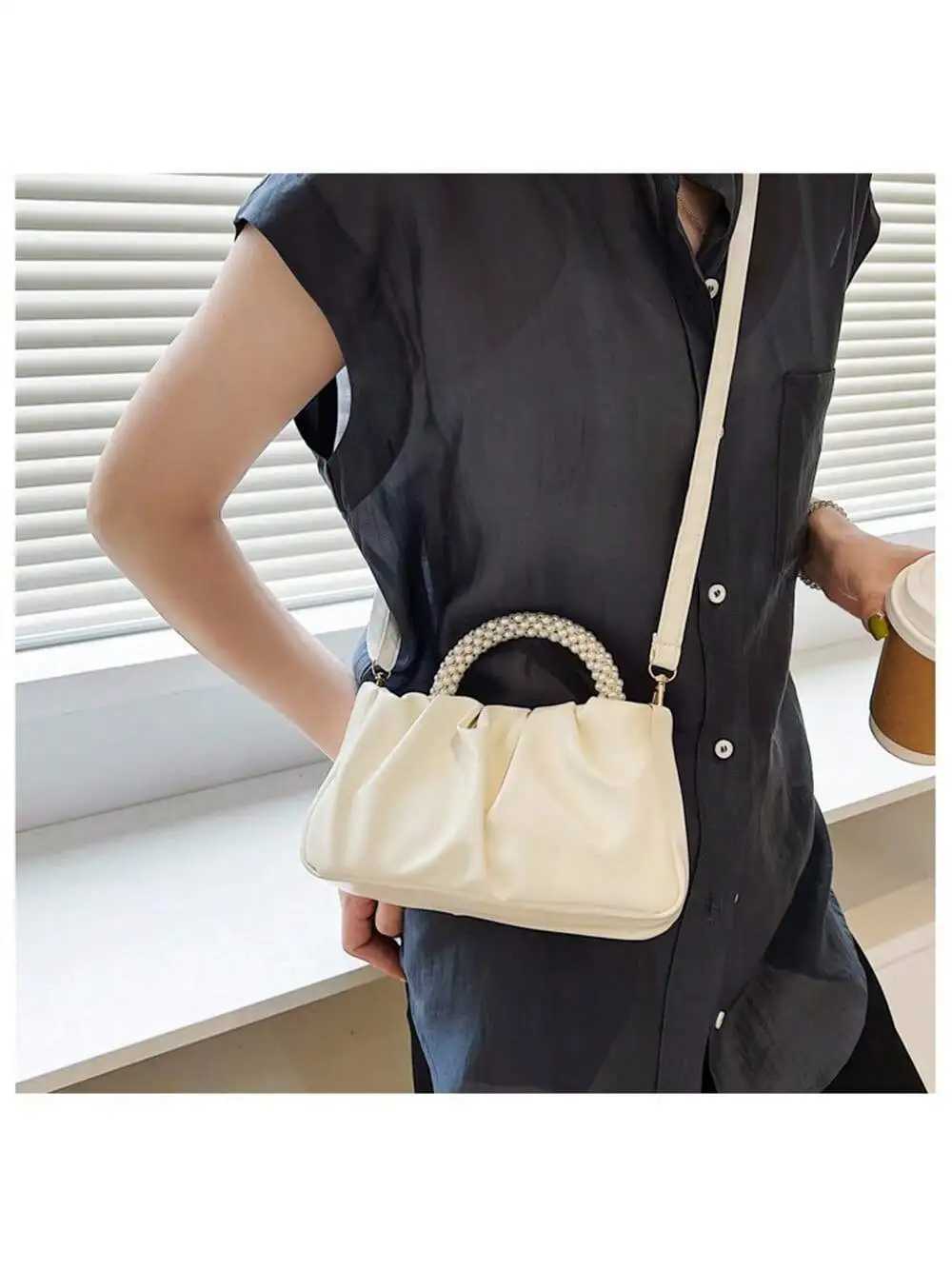 Fashion clutch bag Pearl Decoration Womens Bag Shoulder Small Square Bag Trend Pleated Handbag Casual Solid Color Crossbody BagXJ240729