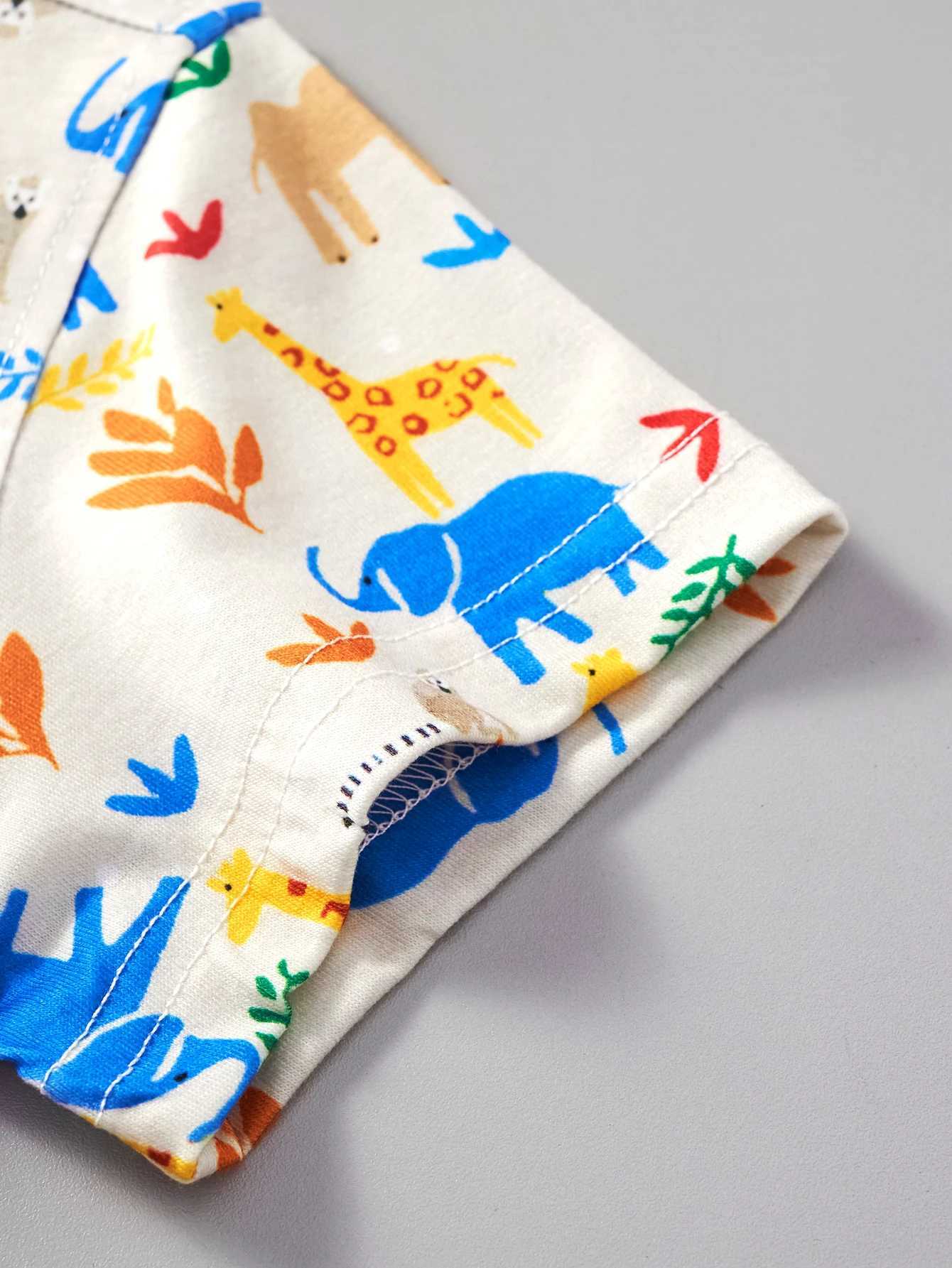 Childrens casual short sleeved cartoon elephant camel print pattern summer clothing fashion personalityW240729