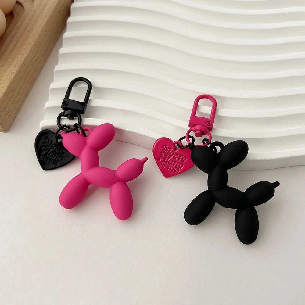 Cute Acrylic Cartoon Balloon Dog Keychains for Women Y2k Bag Pendant Couple Car Key Chains Jewelry Gift Decoration AccessoriesL240729