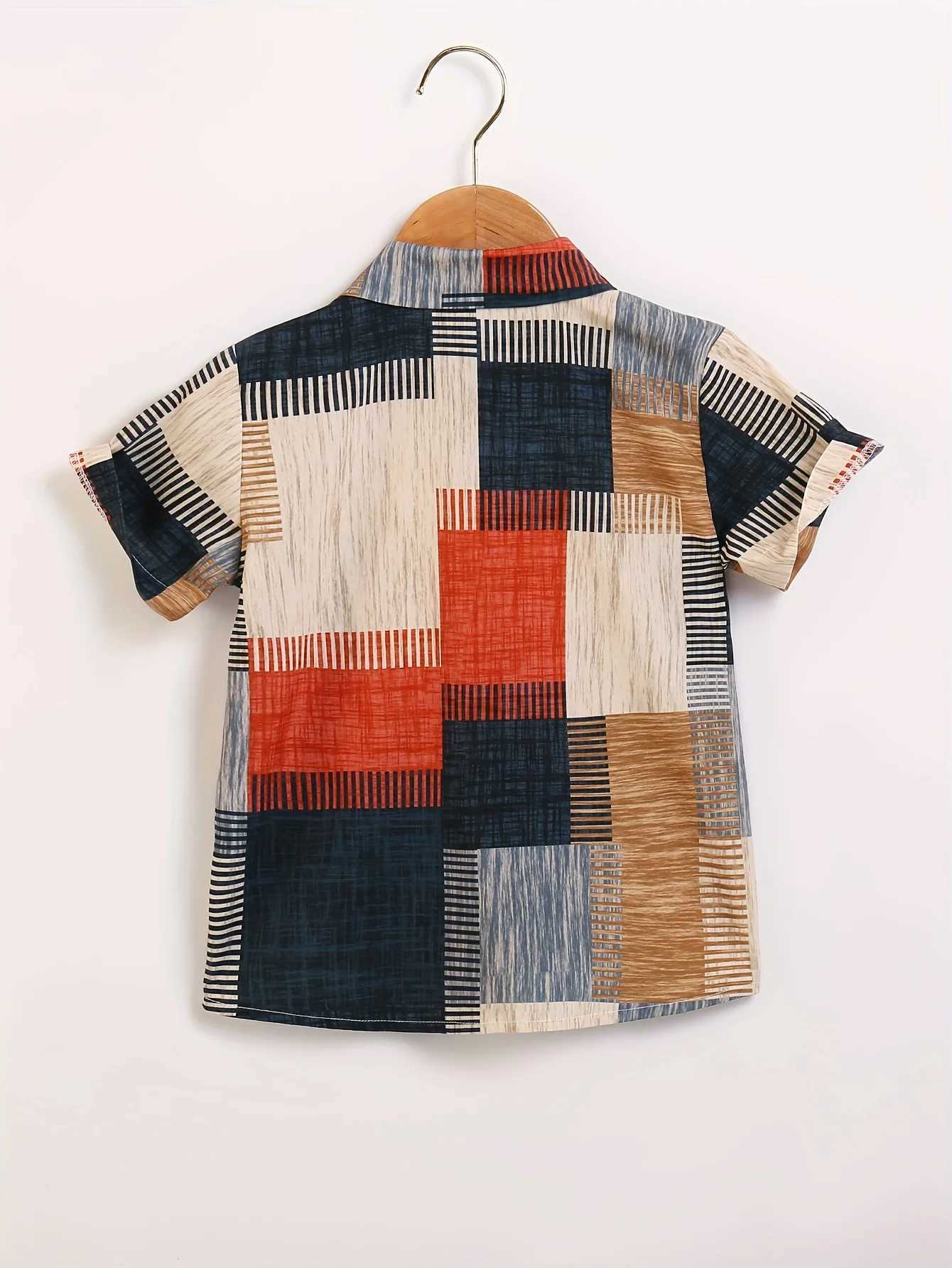 New boys plain weave shirt with loose and comfortable buttons summer casual shirt childrens shirt boys and girls shirt outdoor short sleeved topW24072