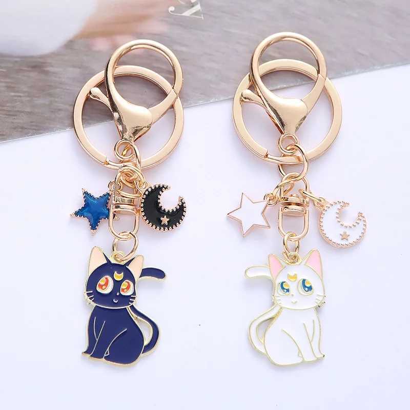 Sailor Moon Keychain Anime Moon Cats Baked Enamel Jewelry Zinc Alloy Couple Keyring Pendent Accessory Key Chians Gift for WomenL240729