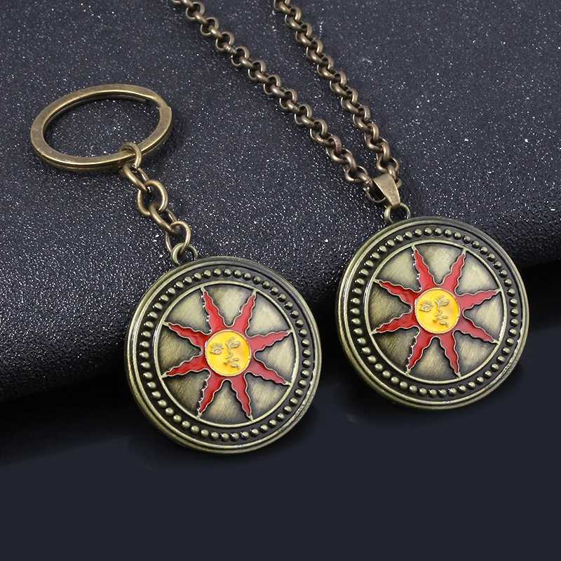 Dark Souls Sun Knight Shield Keychain High Quality Vintage Metal Keyring torque Men Car Accessories JewelryL240729