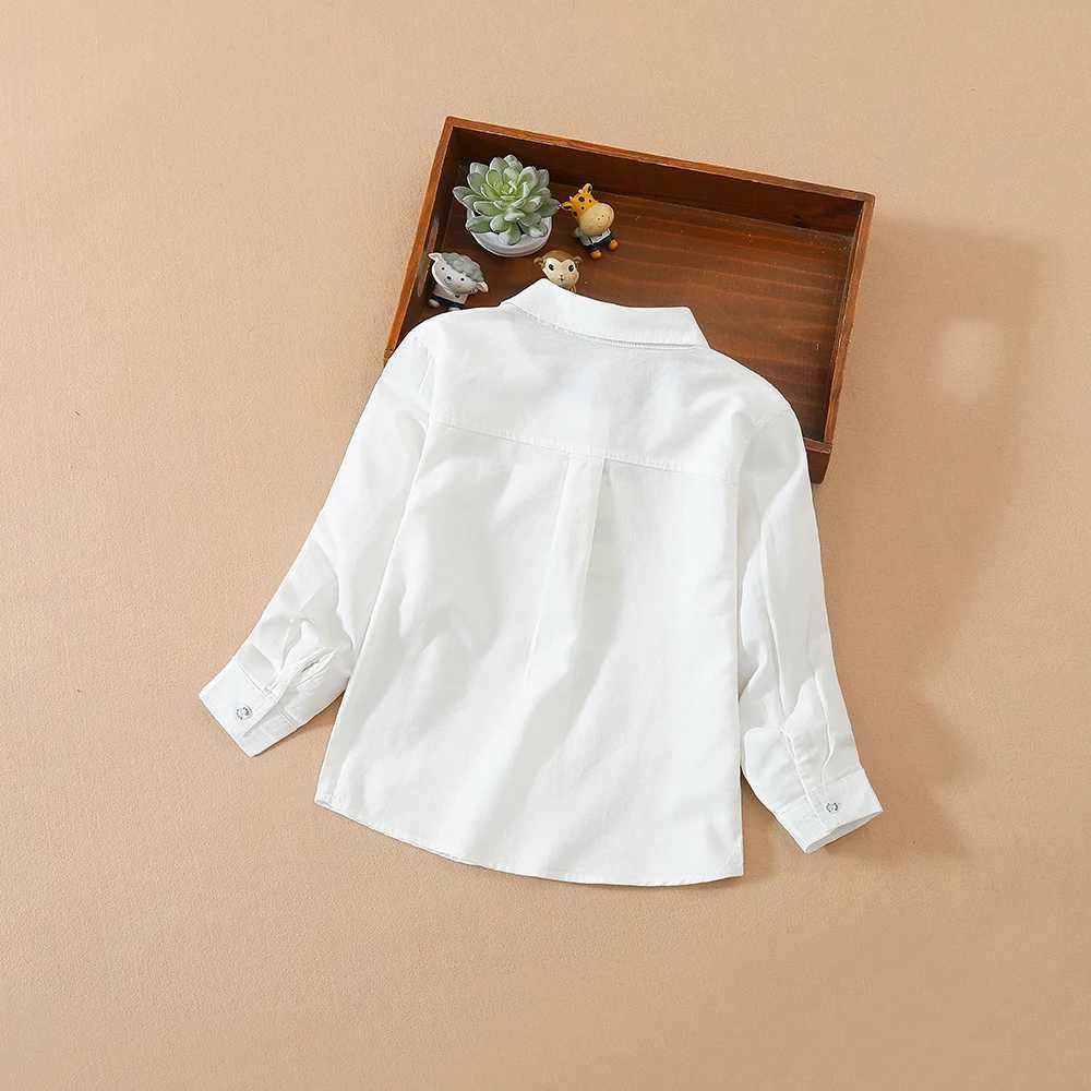 Childrens long sleeved white T-shirt with spring and autumn rotating door collar childrens school uniform cotton clothingW240729