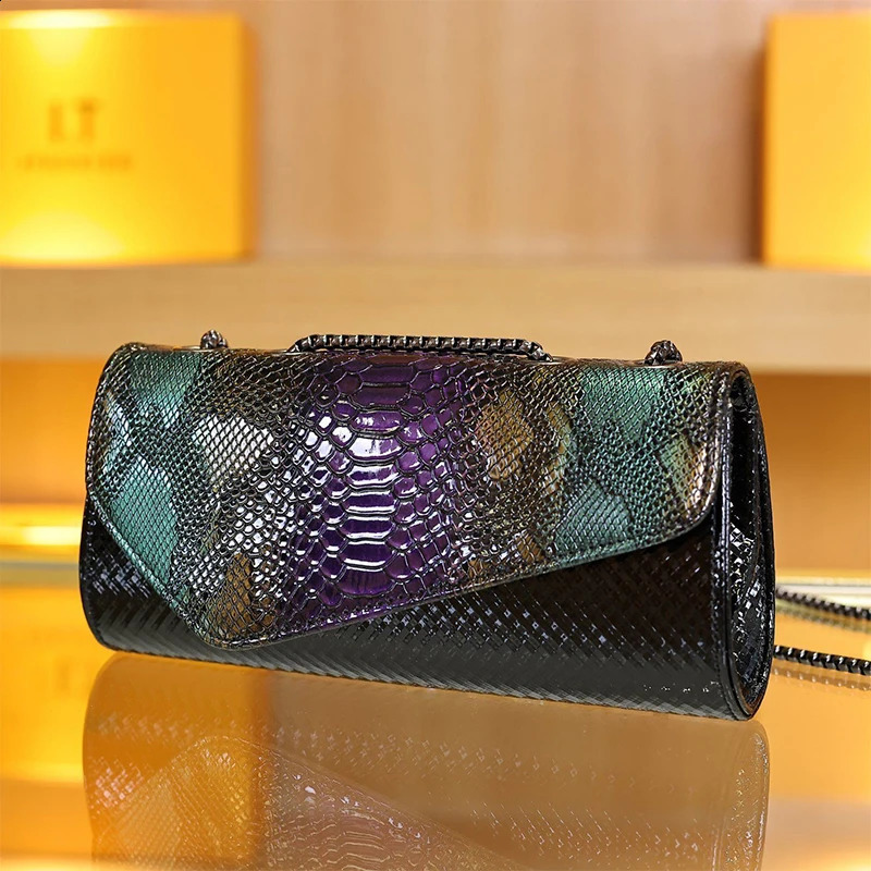 Handbags Womens Bag Korean 2024 Chain Crossbody One Shoulder Small Square Bag Fashion Colorful Small Backpack 240729