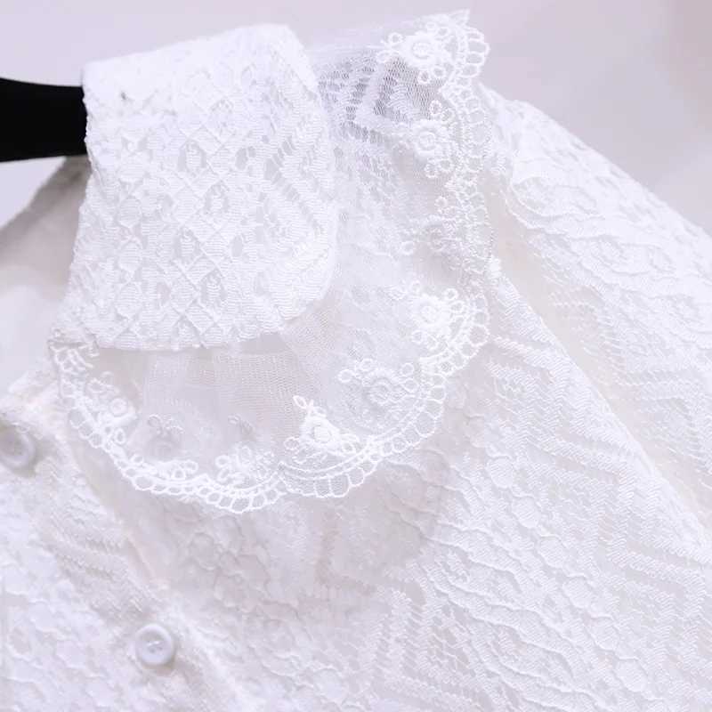 Girls white lace baby shirt top for spring and autumn childrens full sleeved white English style shirt clothing 2-8YW240729
