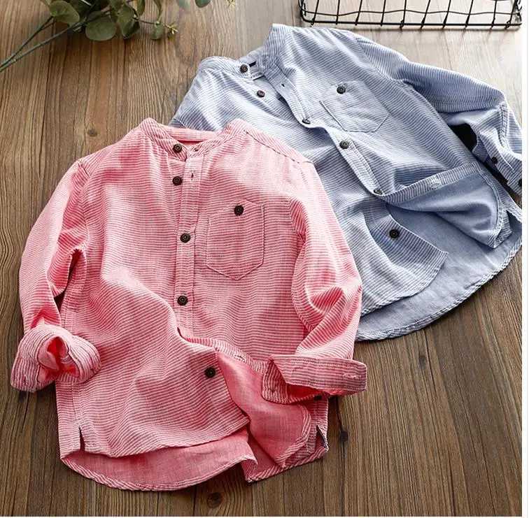 A fashionable and comfortable linen shirt for boysW240729