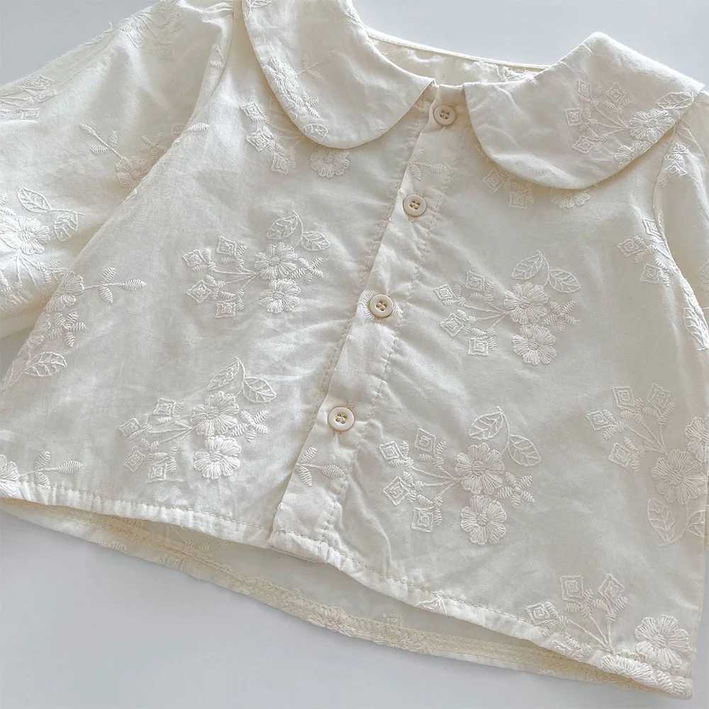 Preschool girl shirt Peter Pan collar flower autumn childrens clothing long sleeved topW240729