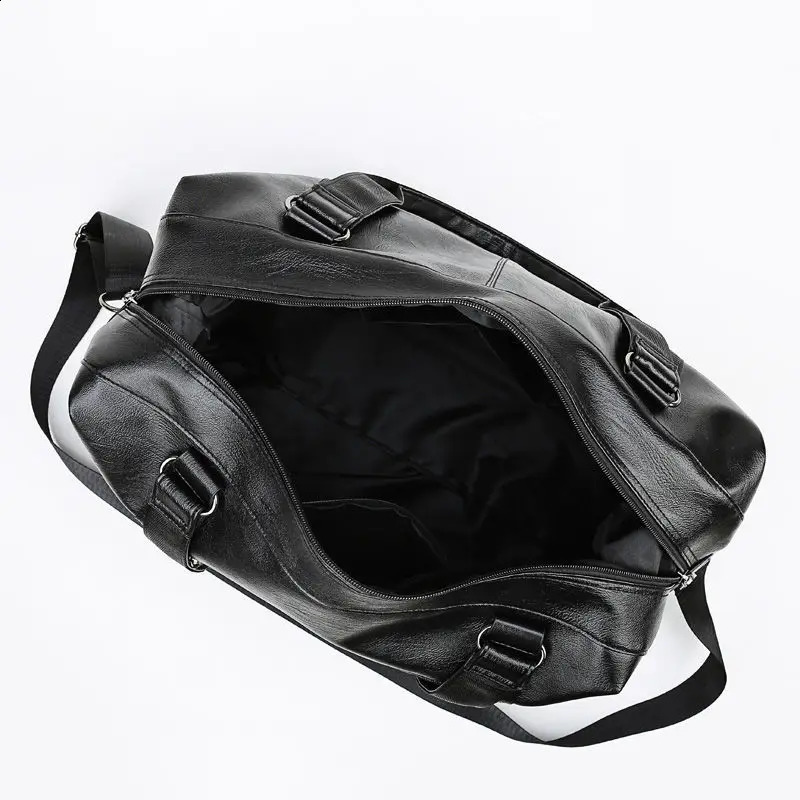 Fashionable mens travel bag large capacity leather portable business handbag cross body casual mens travel bag shoulder travel bag 241223