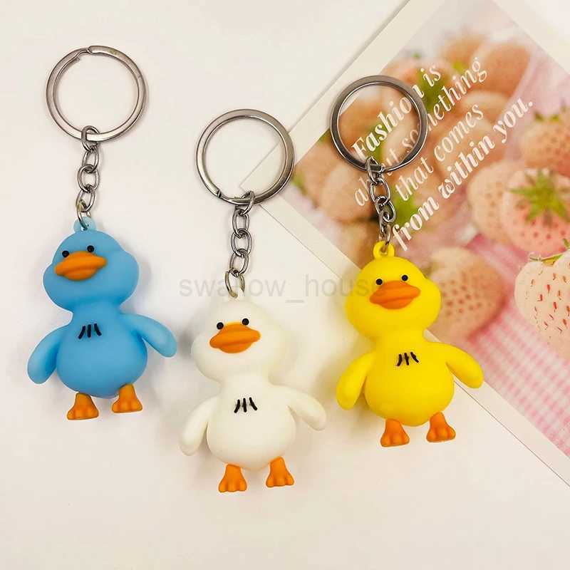 1 PC Resin Yellow Duck Keychain Key Ring For Women Gift Unique Funny Creative Colorful Simulation Animal Bag Car KeychainL240729