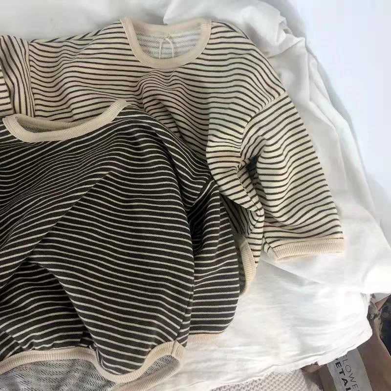 T-shirts Lawadka 1-8T Cotton Childrens Clothing Long Sleeve T-shirts Striped Baby Boy Girl Tops Casual Kids T-shirt Autumn Spring TeeL24729