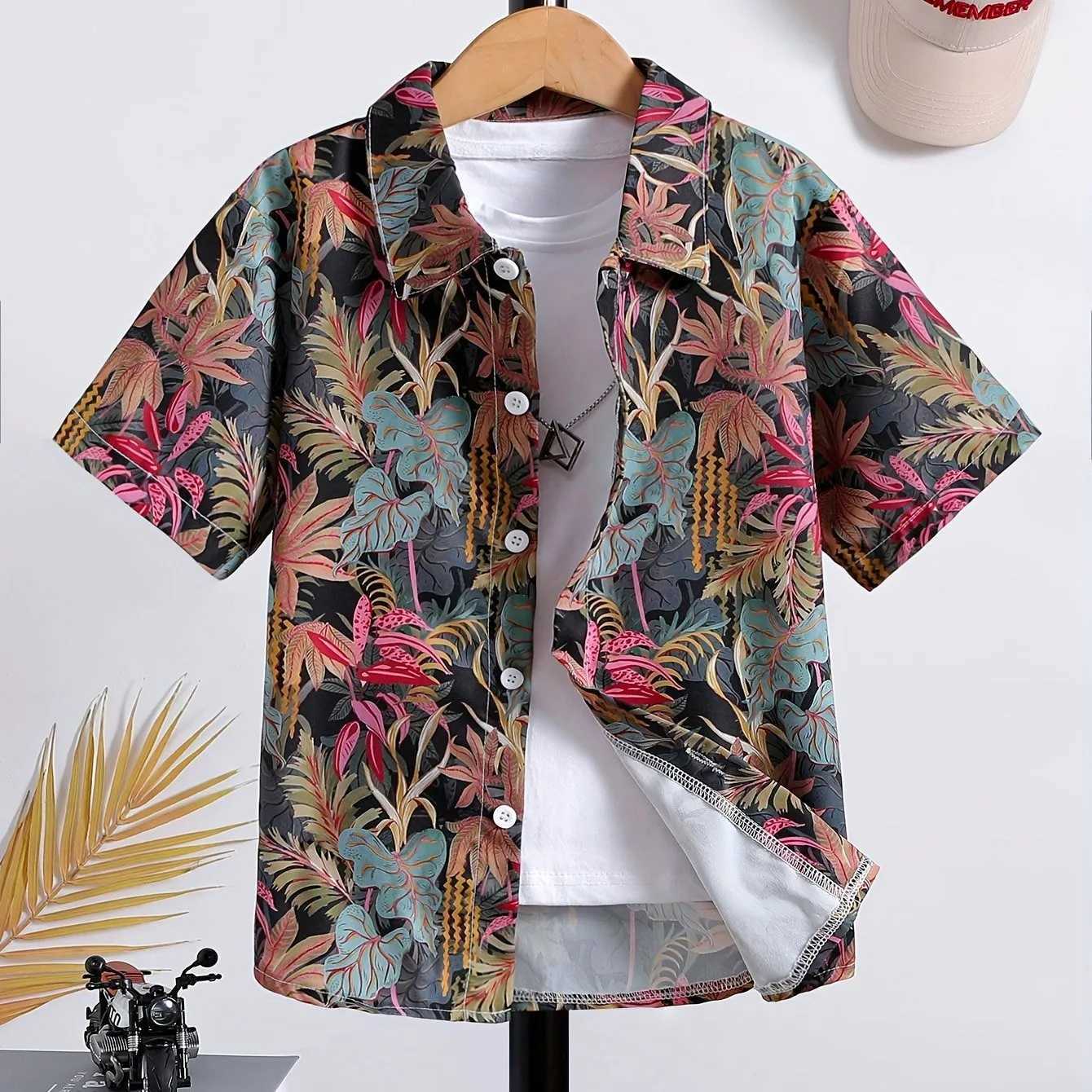 Boys fashionable shirt breathable and durable childrens casual short sleeved tropical pattern front button summer beach topW240729