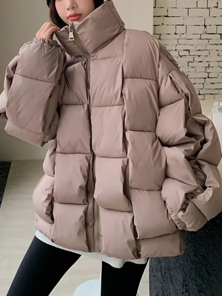 Winter Jacket for Women Three-dimensional Plaid Woven Fashion Coat Solid High Street Warm and Thick Winter Down Jacket 240729