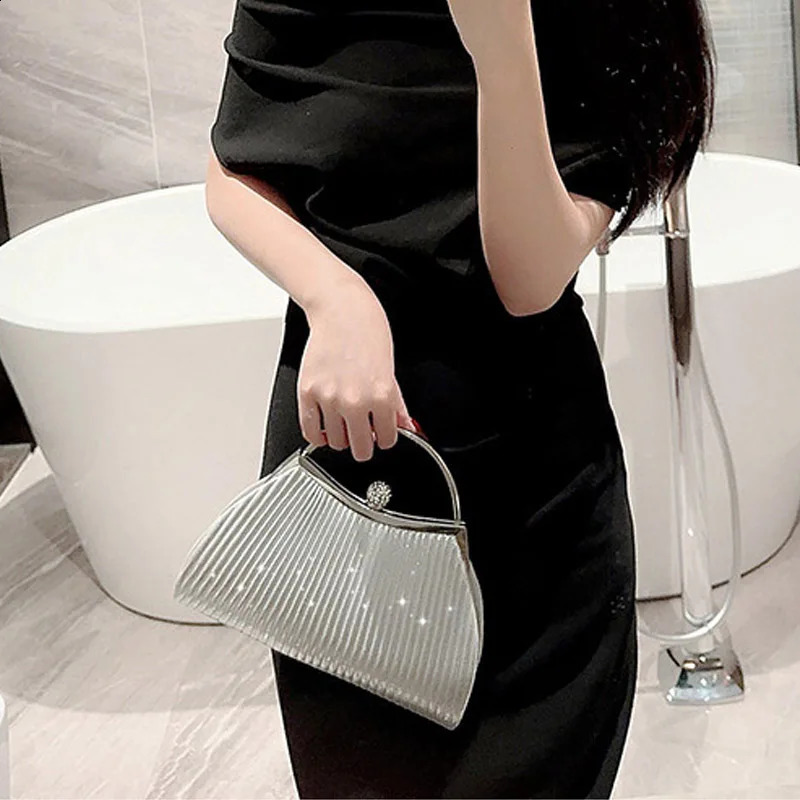 Pleated Evening Handbag Women Top Handle Glitter Day Clutch Ladies Wedding Dinner Dressed Clip Bag Diamond Party Purse Gold 240729