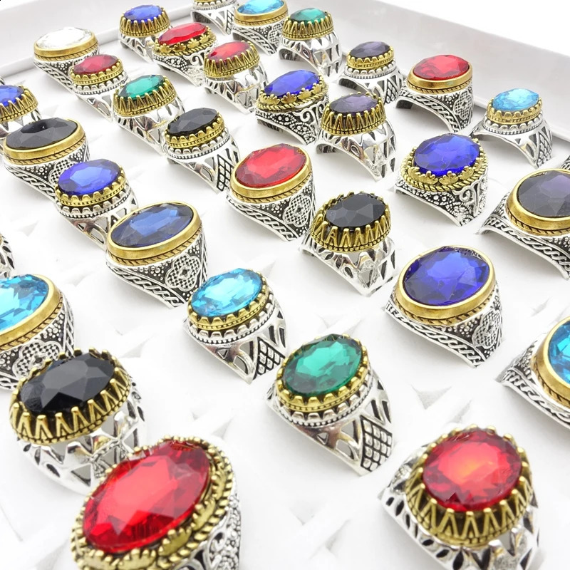 2050100 pieces of vintage silver plated rings suitable for wholesale mens gold fashionable fingers jewelry and glass stone 240723